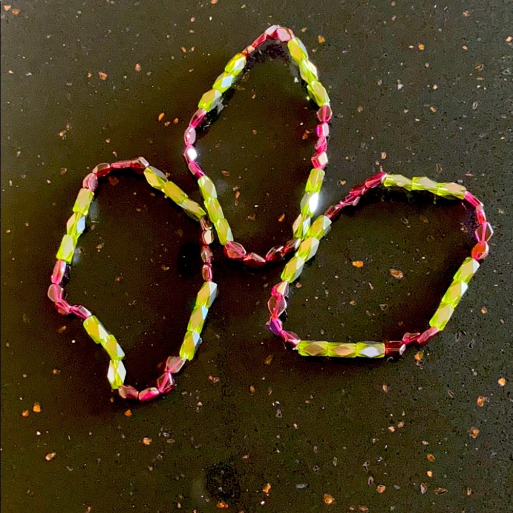 Garnet Peridot stretch bracelets